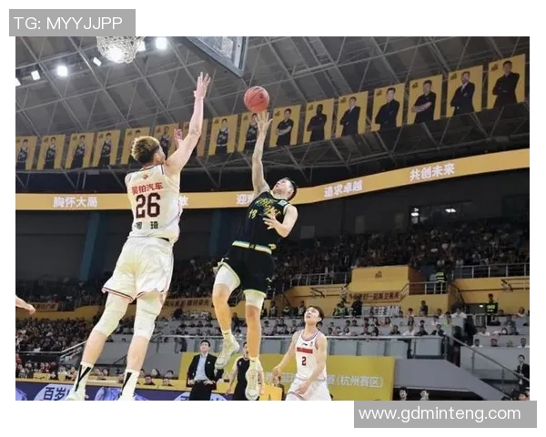 2011年CBA季后赛广东队与广厦队激战回顾与精彩瞬间分析