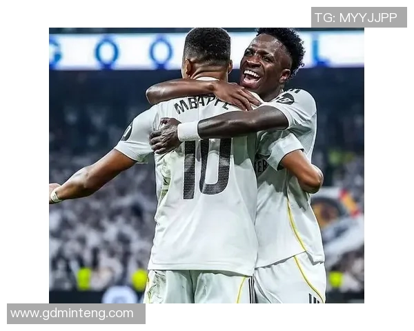 皇马与皇家社会激战在即谁能在这场对决中笑到最后